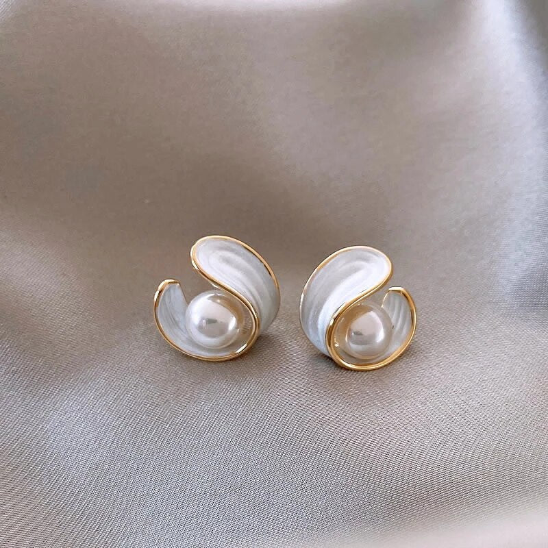 Luxury Natural White Opal Earrings with Pearls Gold