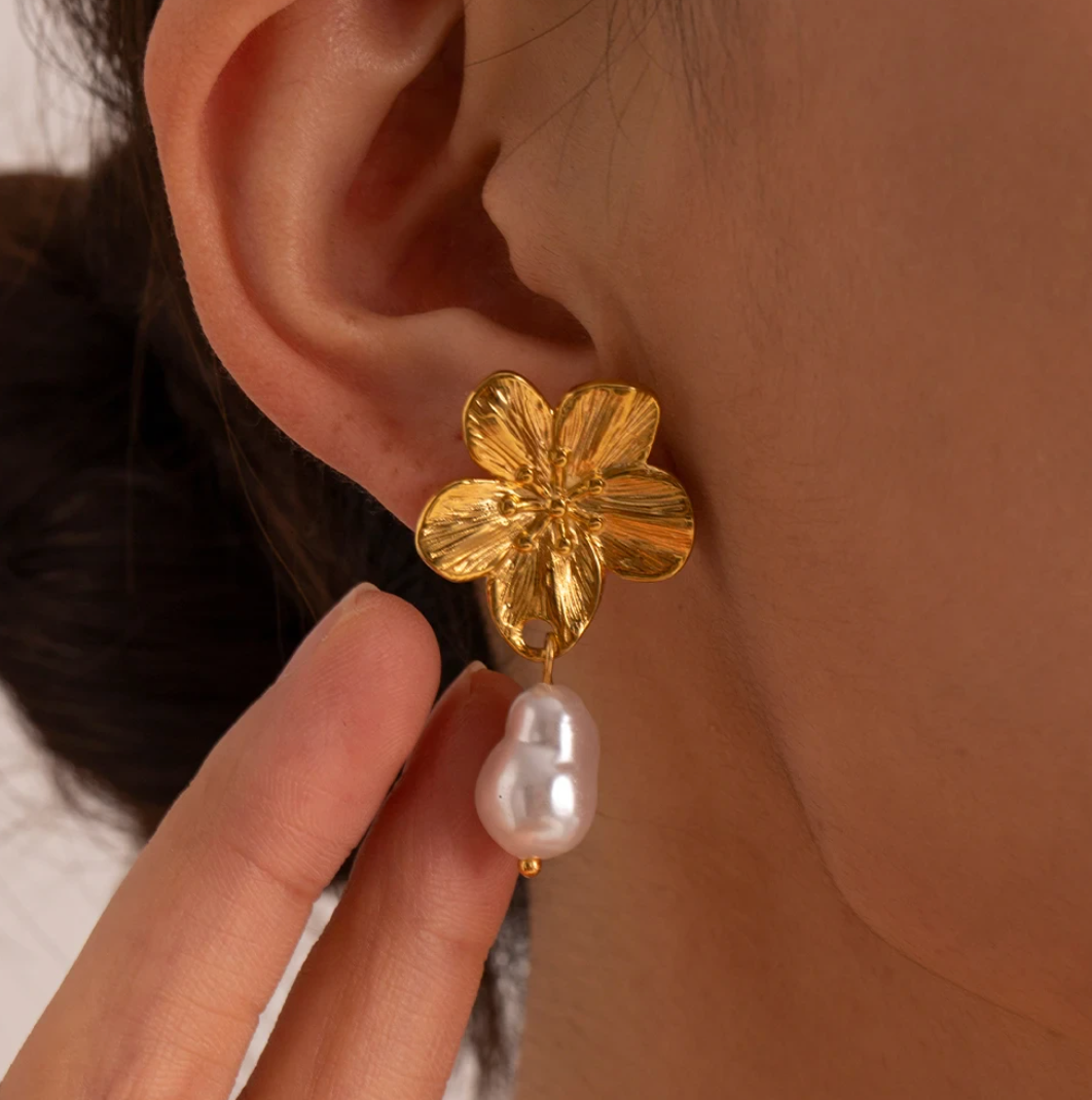 18K Gold Plated Earrings with Flower and Pearl Pendant