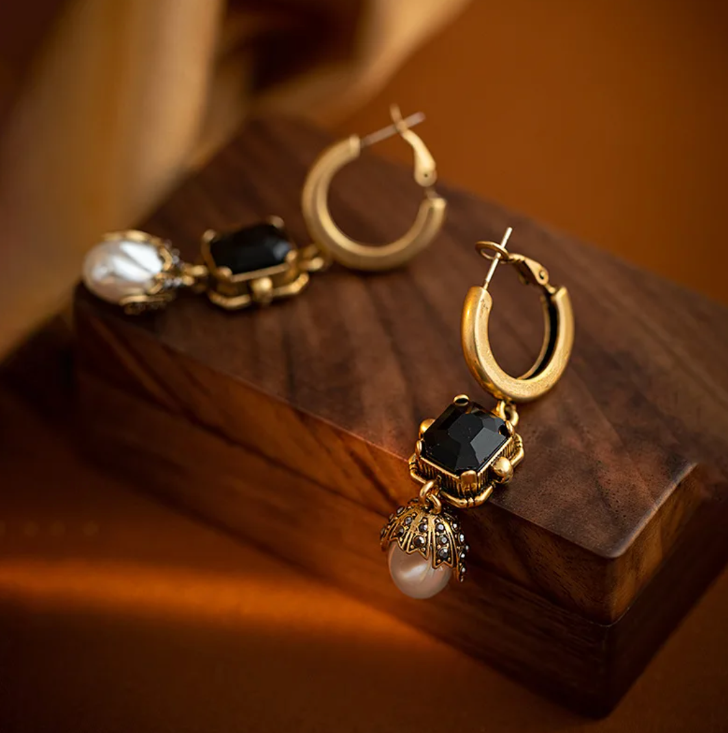 Long 18K Gold Plated Earrings with Pearl and Black Crystal