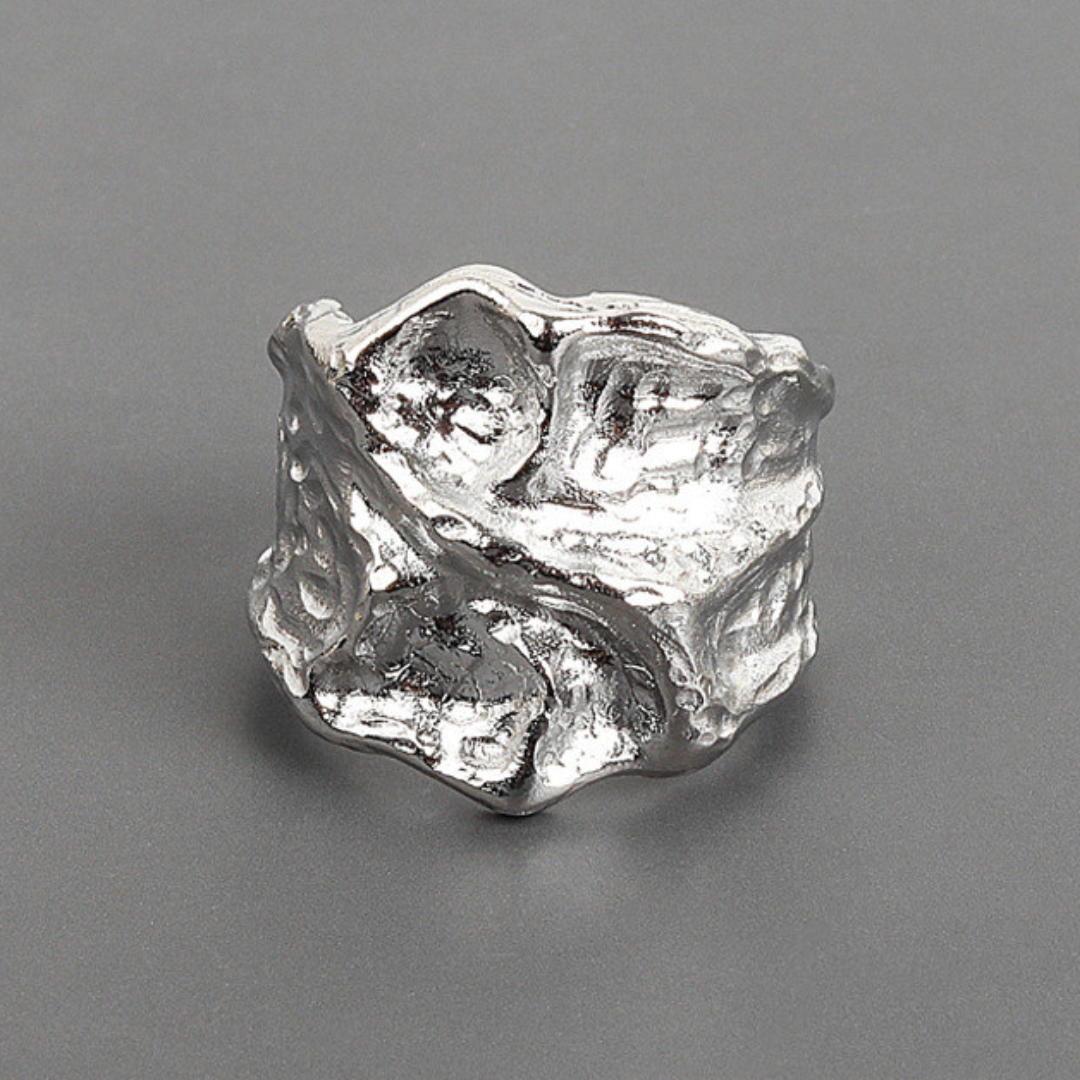 925 Silver Ring with Special Wrinkled Design