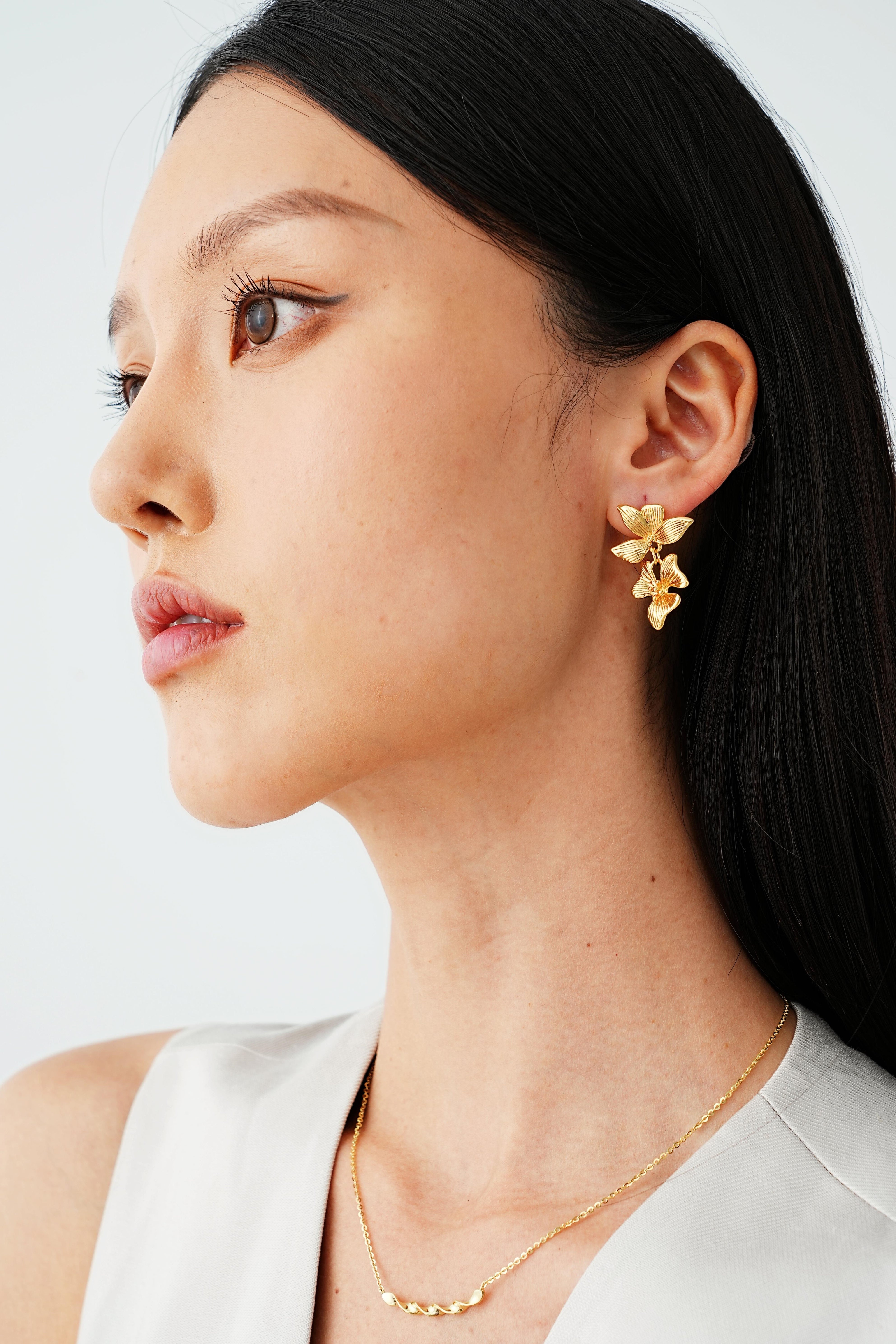 Daffodil Stud Earrings