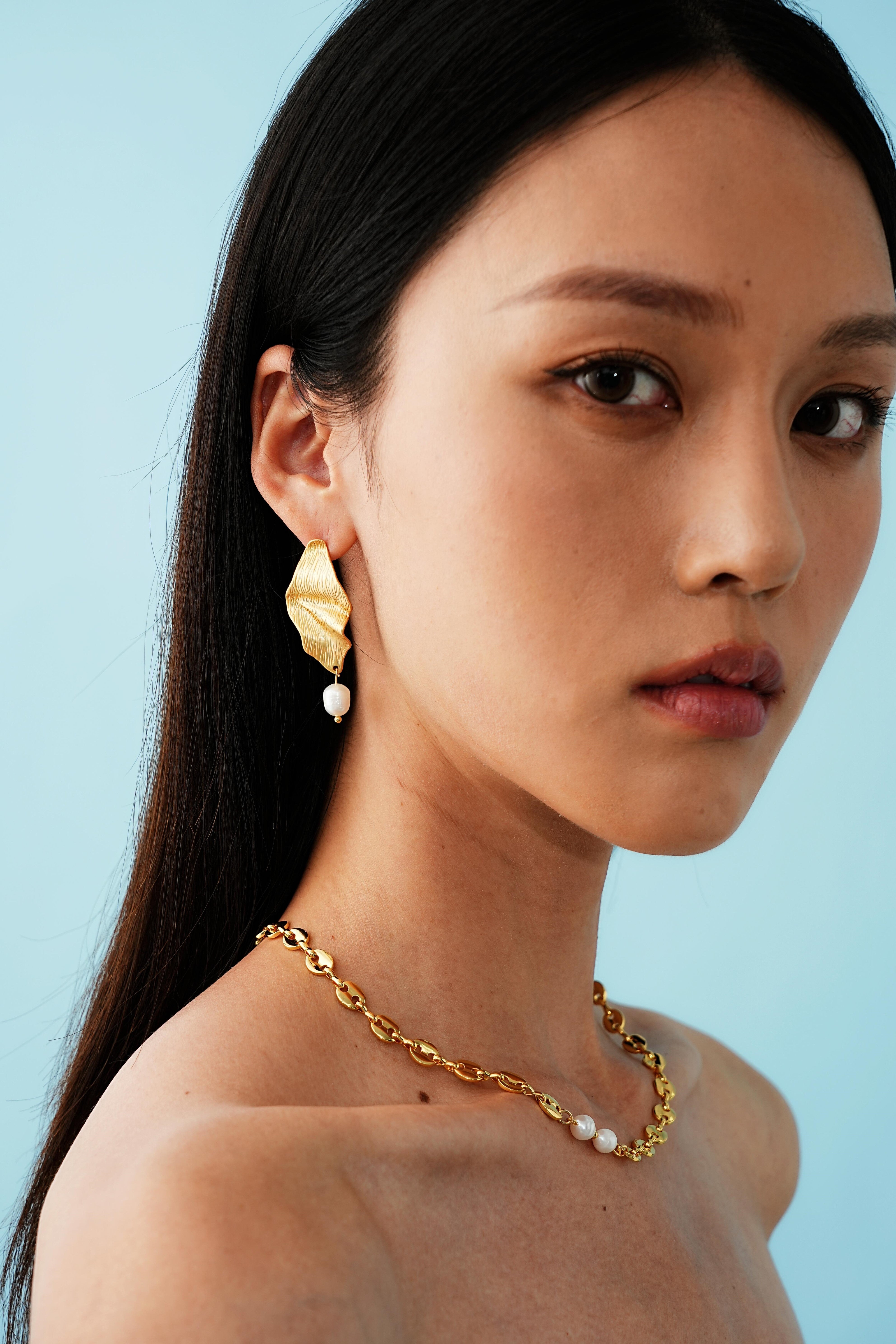 Oslo 18K Pearl Drop Earrings