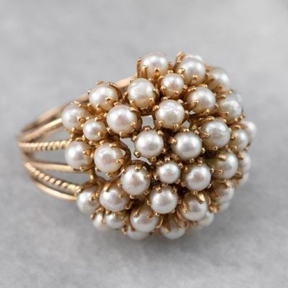 Vintage Inlaid Pearls Ring