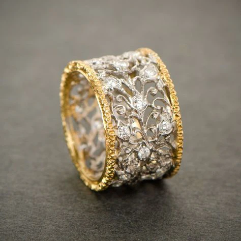 Ivy Crystal and Gold Vintage Ring