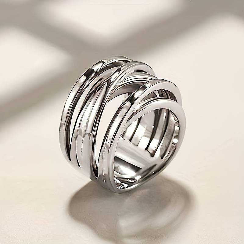 Multi-layered silver vintage ring