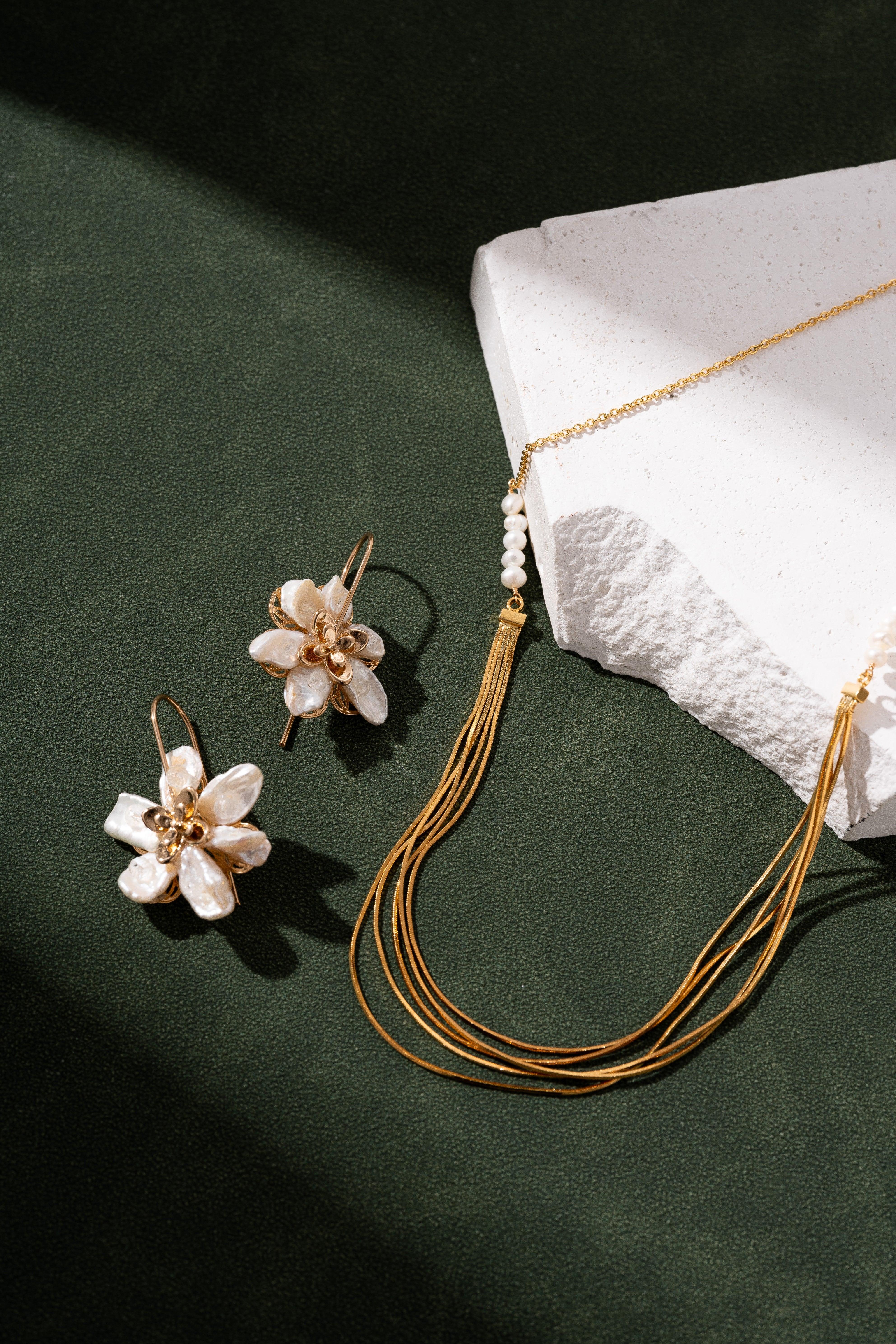 Calithra Gold Pearl Beaded Necklace