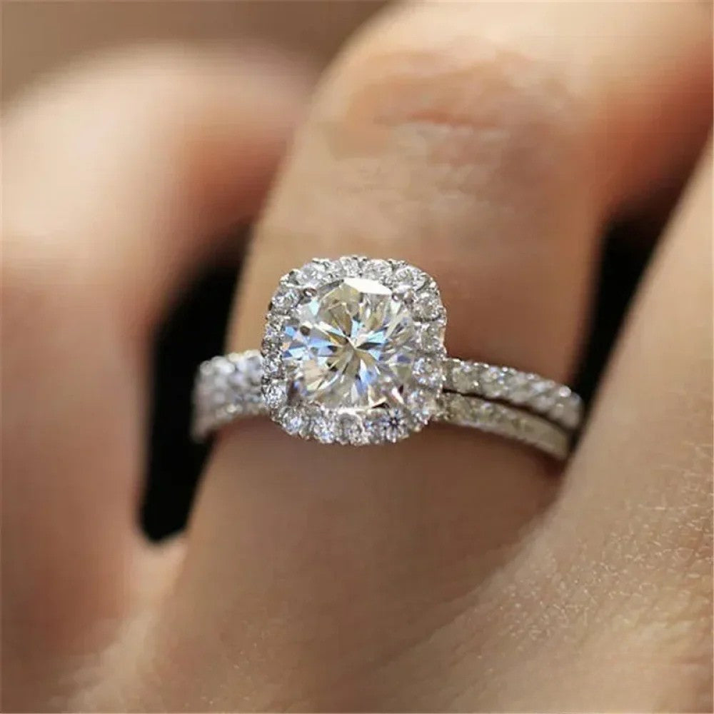 Classic Elegant Zirconia Ring Set