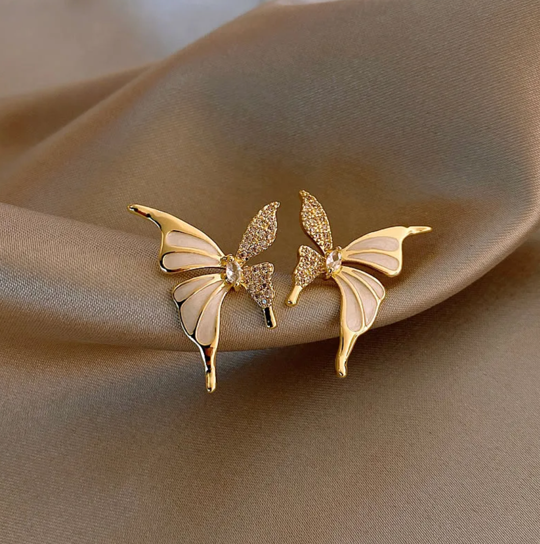 Butterfly Button Earrings in 18K Gold Plating