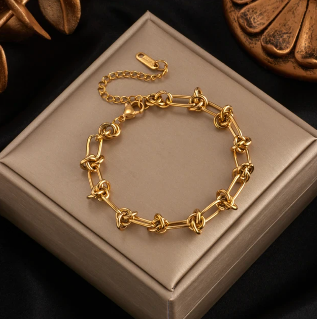 18K Gold Plated Bracelet with Modernist Chain