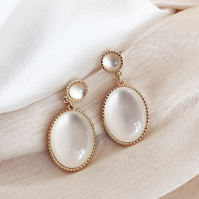 Moonstone  in Gold