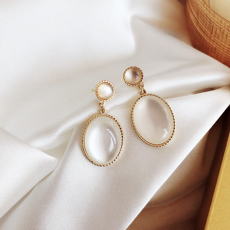 Moonstone  in Gold