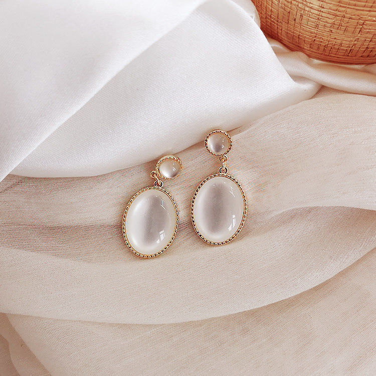 Moonstone  in Gold