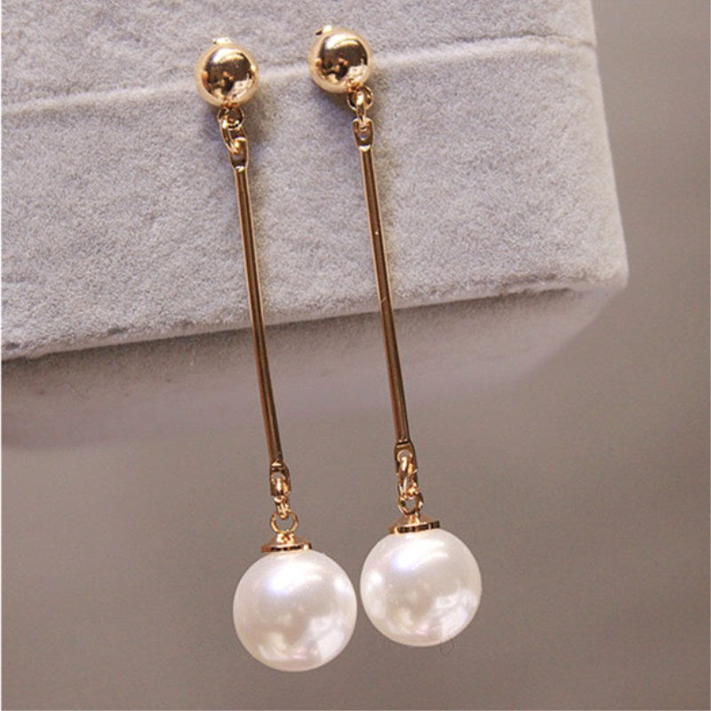 Luxury Hanging Earrings with Hand-Set Special Pearls
