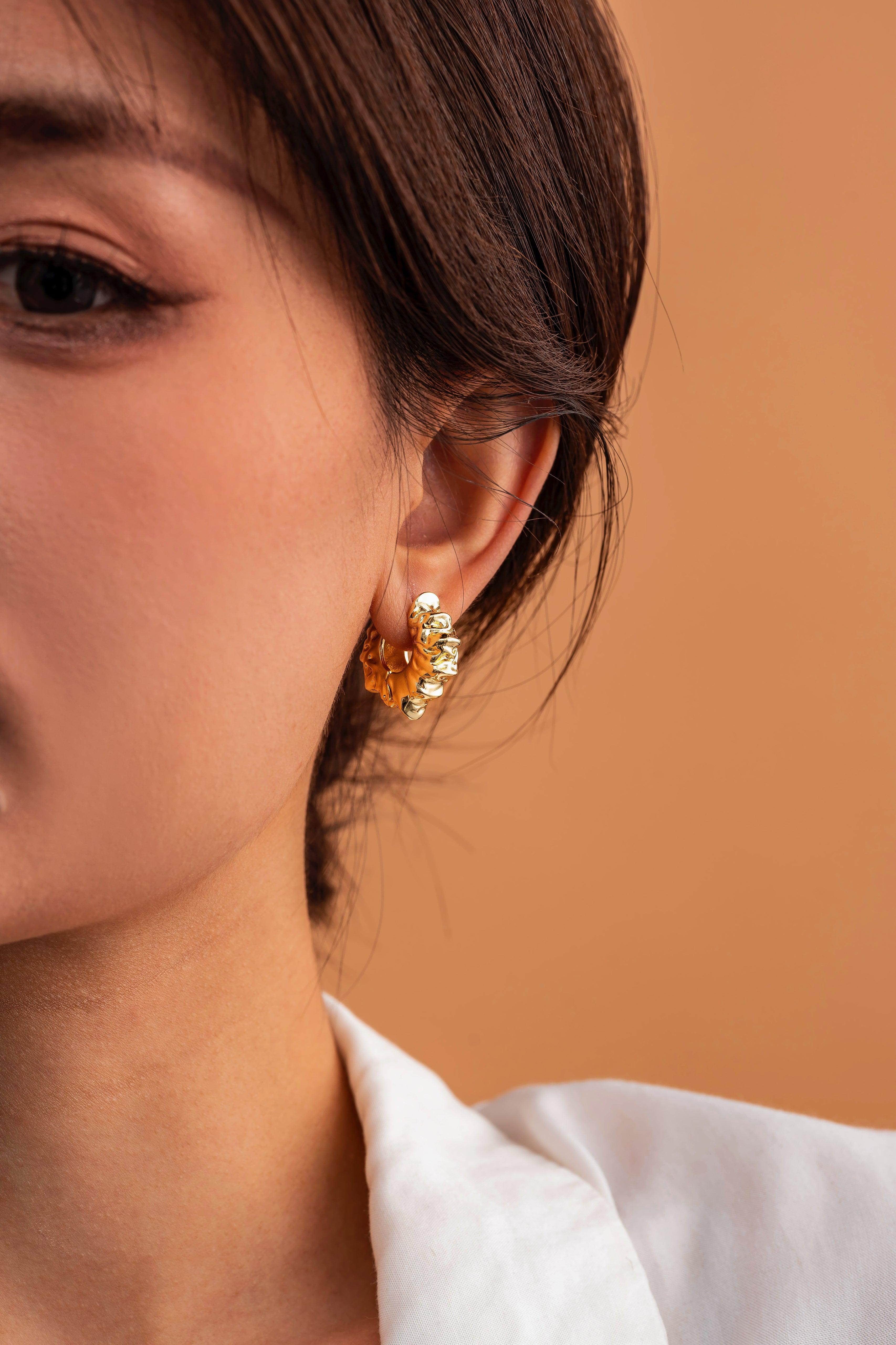 Seraphia Gold Huggie Earrings