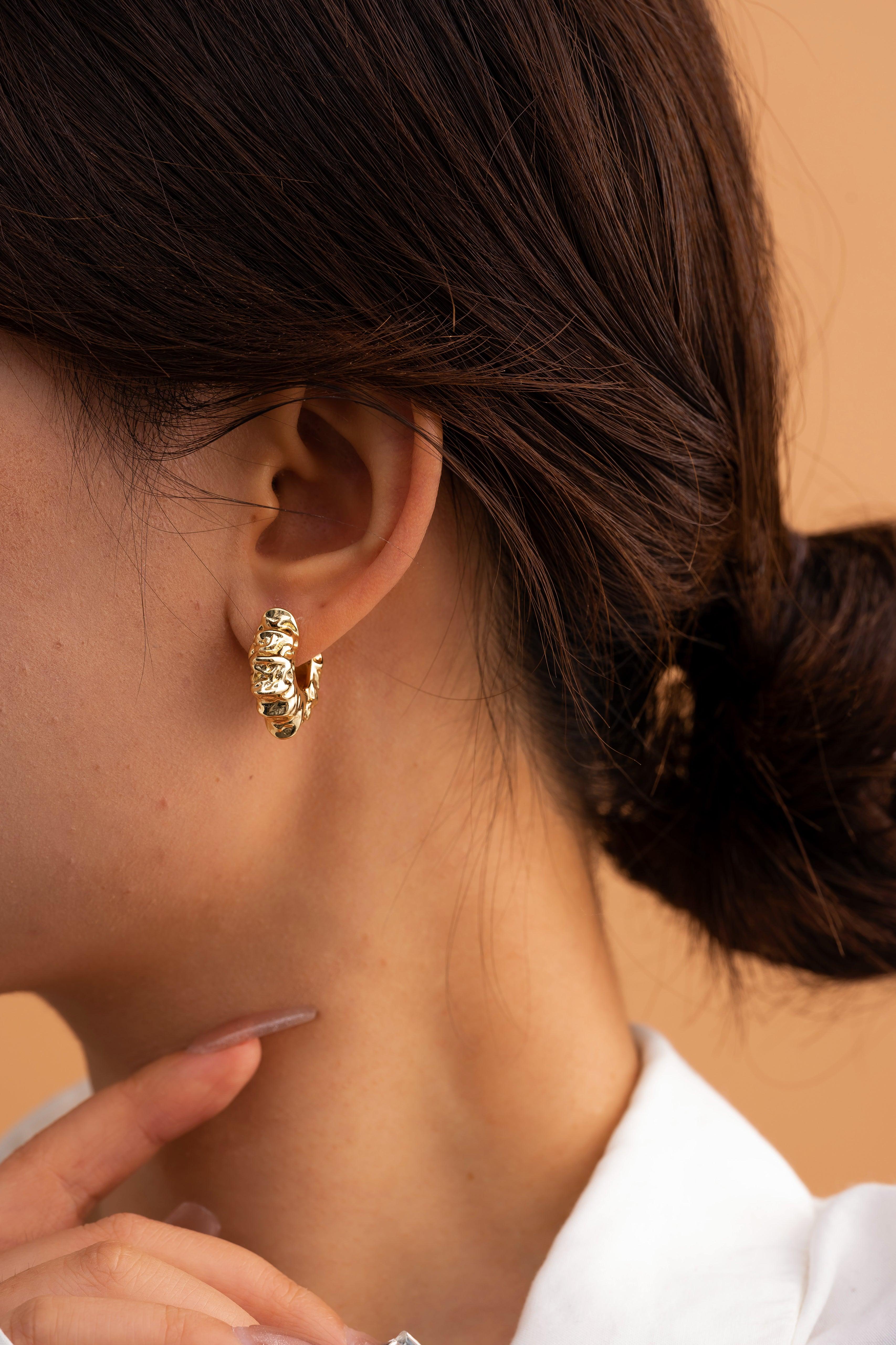 Seraphia Gold Huggie Earrings