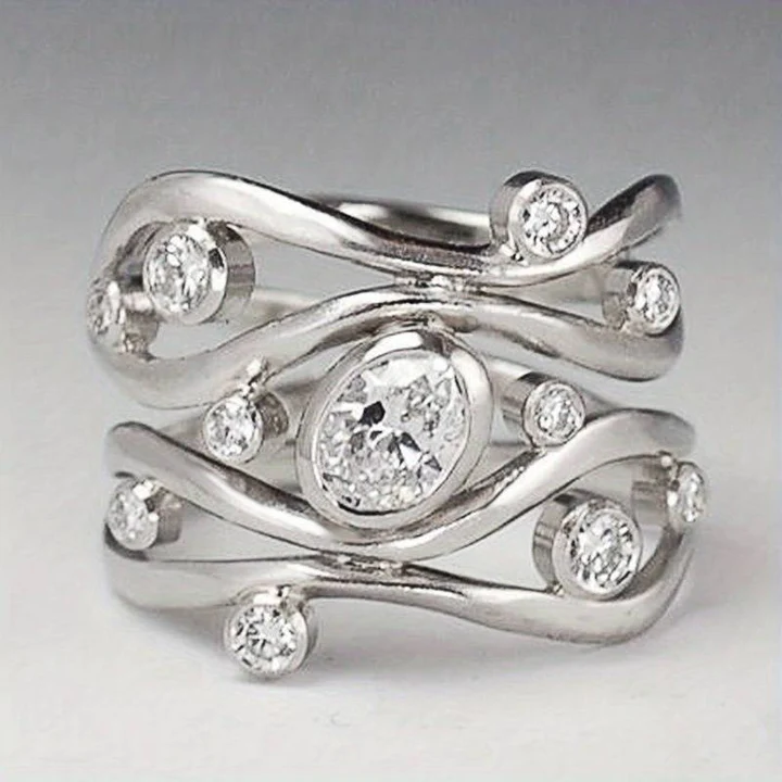 Irregular 925 sterling silver ring with cubic zirconia