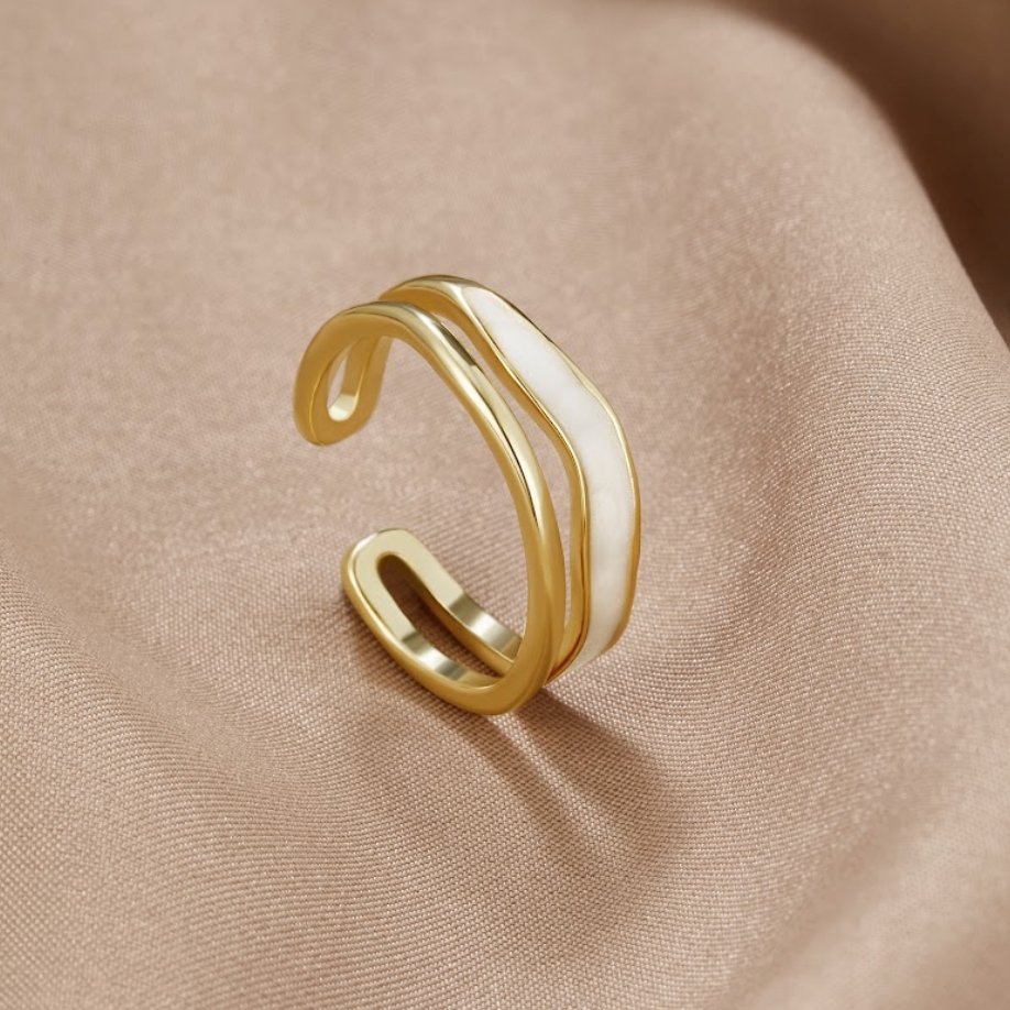 Lux Air Layered Ring